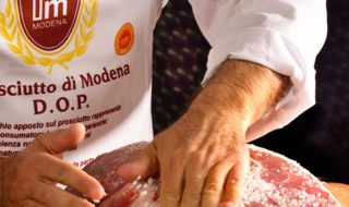 prosciutto crudo di Modena 100% made in Italy_5