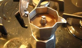 marco bazzara caffè con la moka