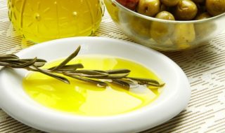 oli extravergine italiani 2023 ercole olivario
